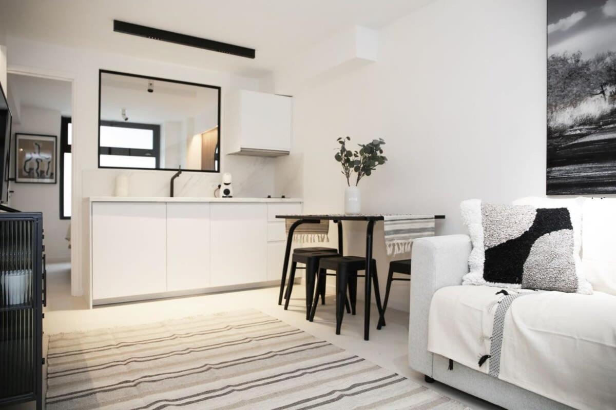 Apartment De Caractere Aux Portes Du Marais - 4p - Flat-guest